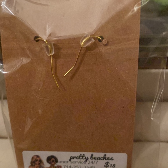 3 for $20 rose quartz and gold over 925 dangle earrings - Picture 3 of 3